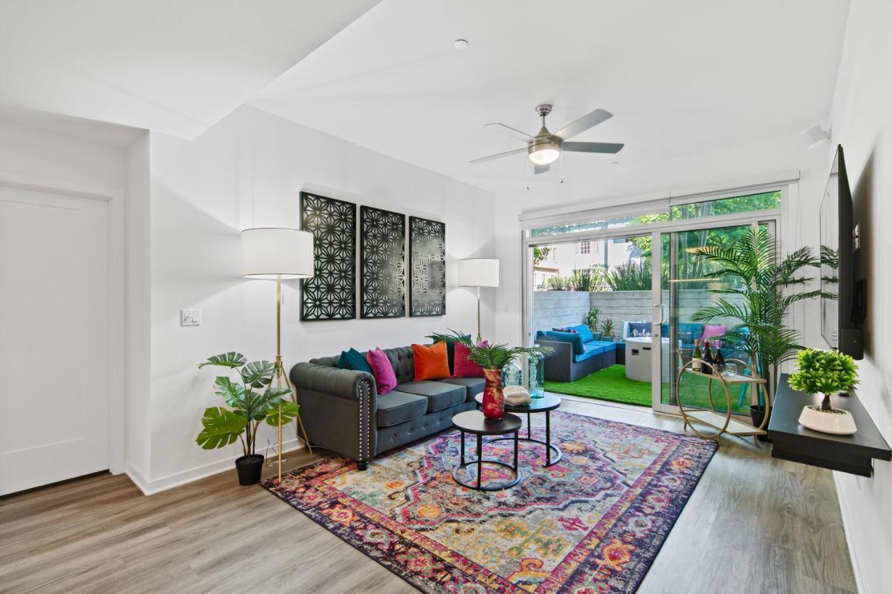 Fairfax District Chic City Oasis 2 Bedroom Apt With Den 136 ロサンゼルス エクステリア 写真