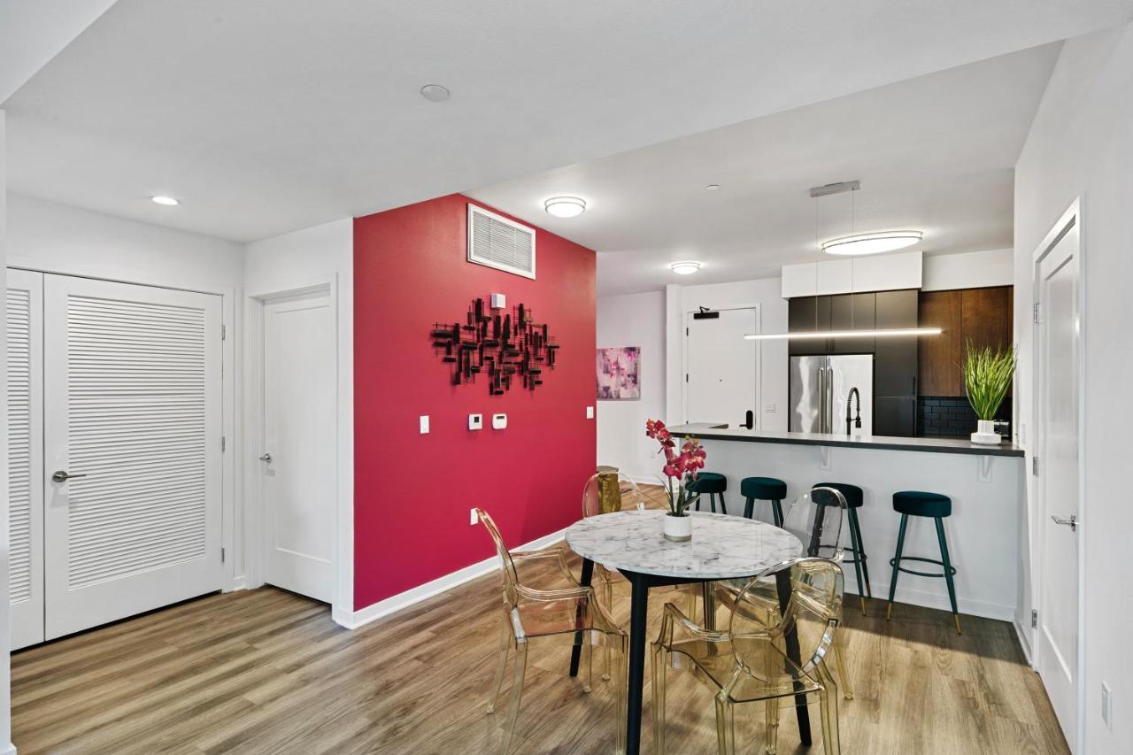 Fairfax District Chic City Oasis 2 Bedroom Apt With Den 136 ロサンゼルス エクステリア 写真